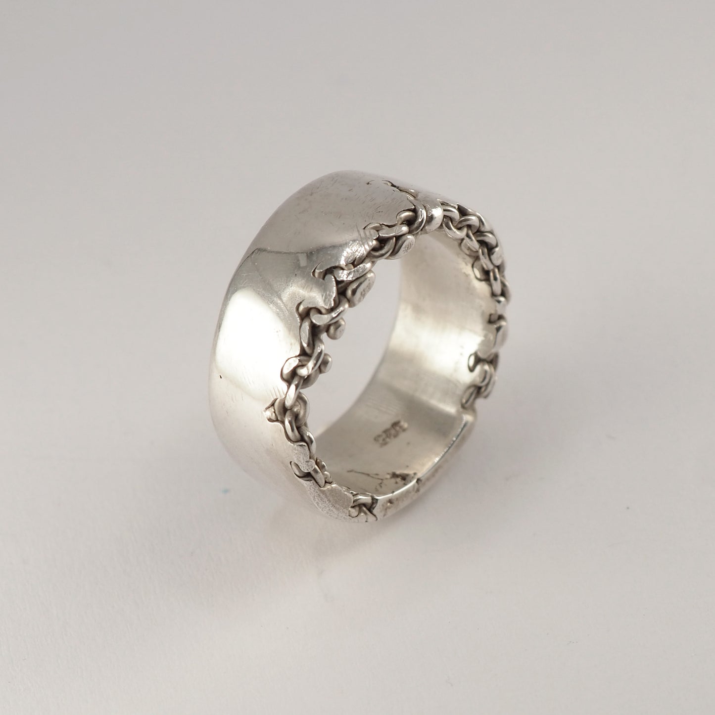 Chain Band Ring (size M 1/2)